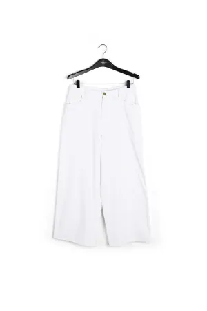 Wide-leg pants