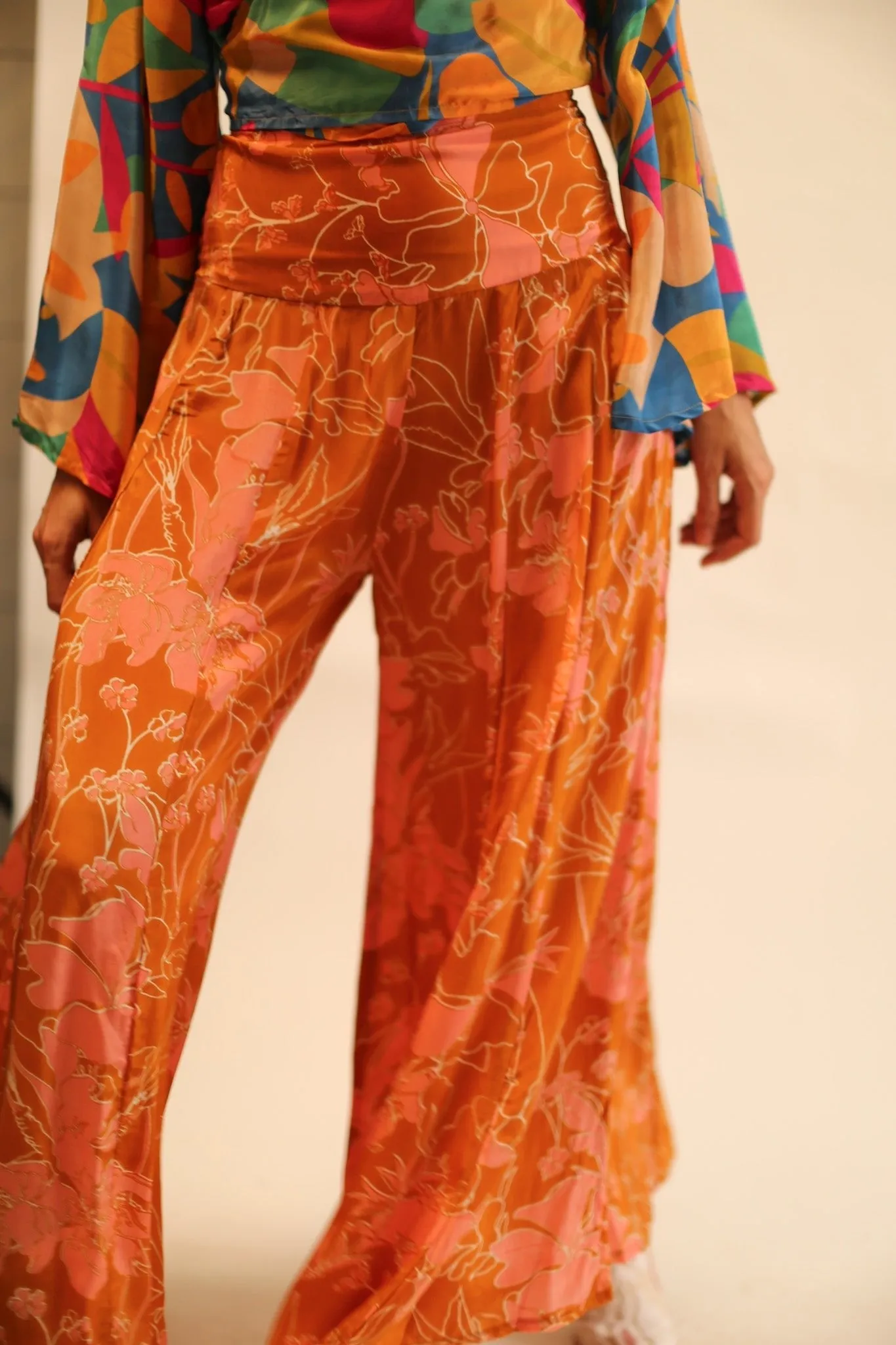 WIDE LEG SILK PANTS RUBY