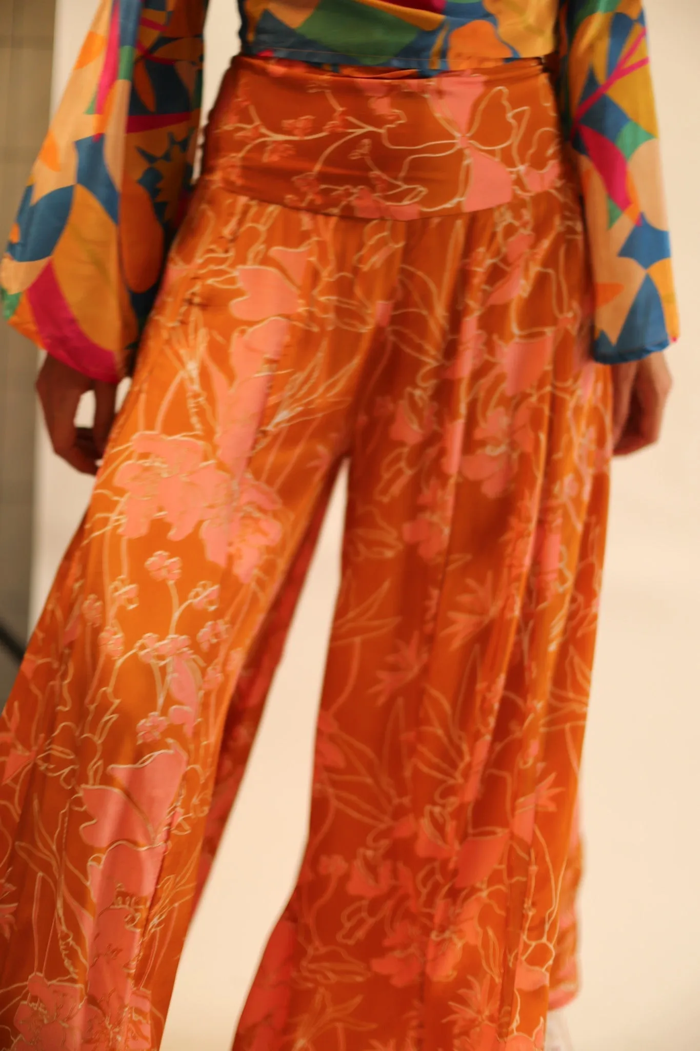 WIDE LEG SILK PANTS RUBY