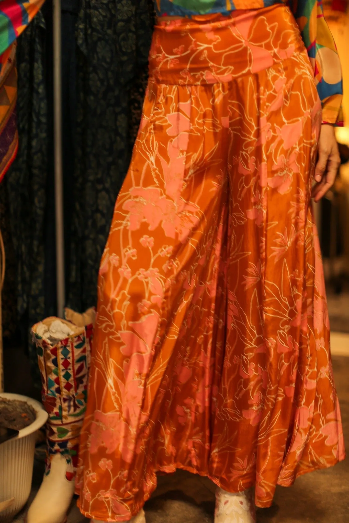 WIDE LEG SILK PANTS RUBY