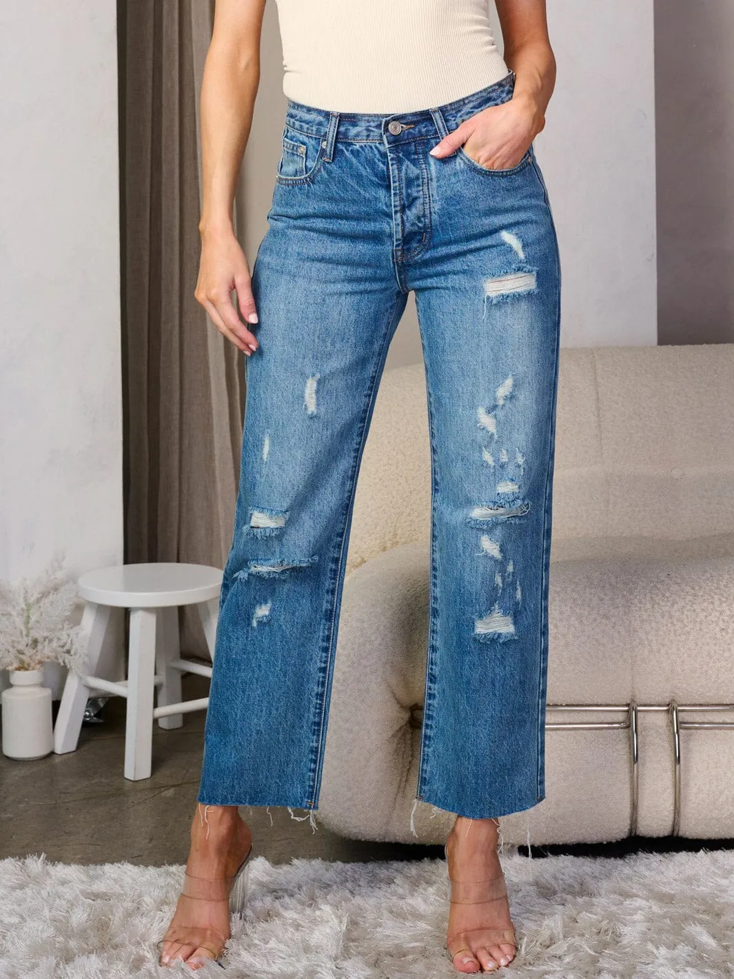 WOMEN'S BUTTON CLOSURE DISTRESS WIDE LEG DENIM JEANS