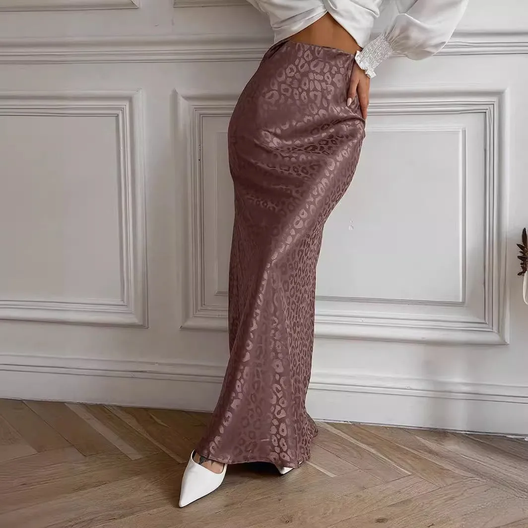 XIEYINSHE Cross-border jacquard leopard print skirt 2025 New summer new trend hip-wrapped jacquard leopard print long skirt
