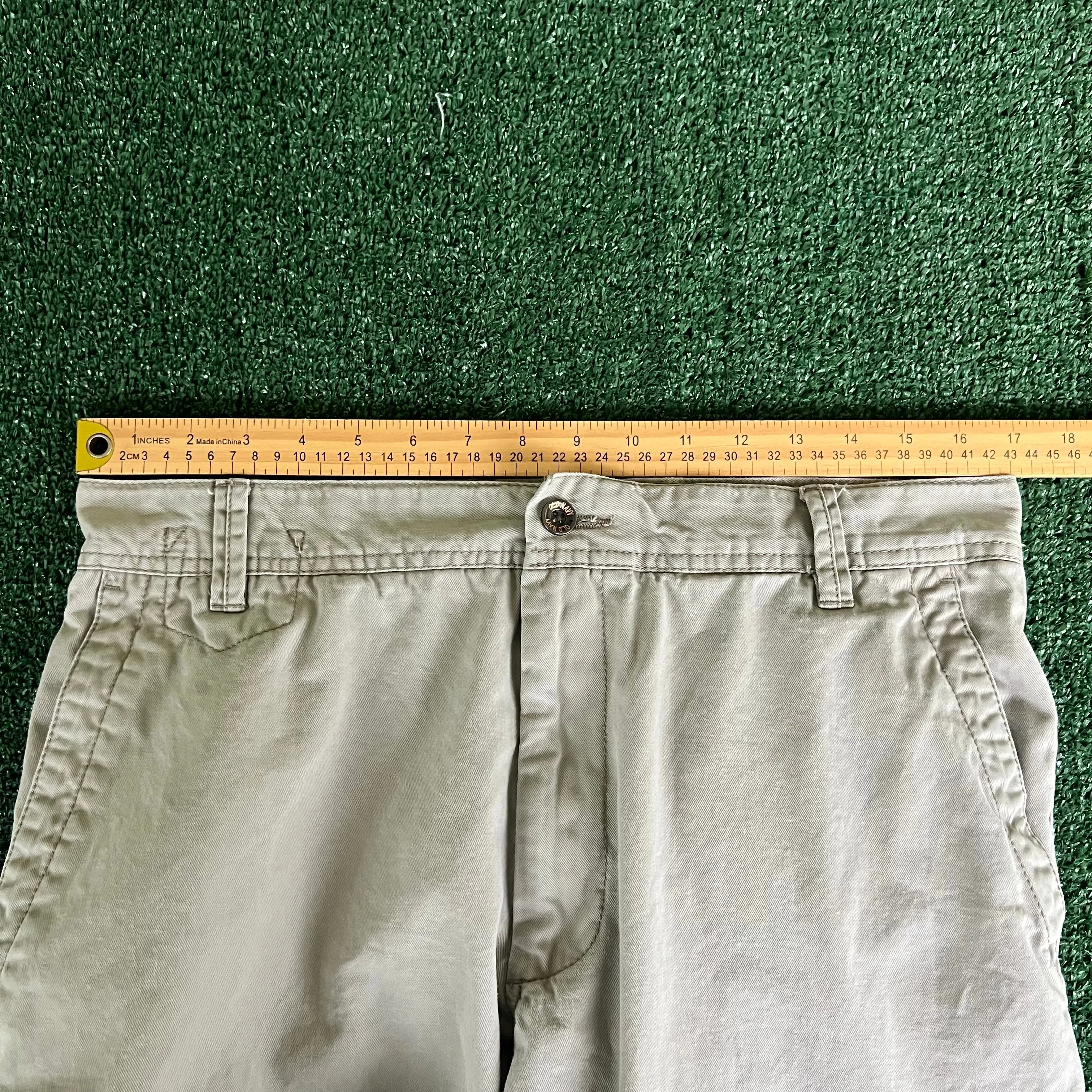 Y2K Old Navy Loose Baggy Wide-Leg Khaki Pants - 34x28" 21" Openings